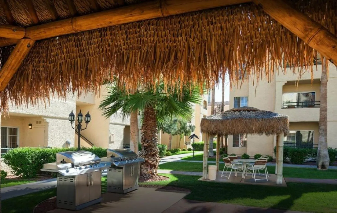 Family Friendly 2Bd Condo With Resort Setting Near Las Vegas Holiday home